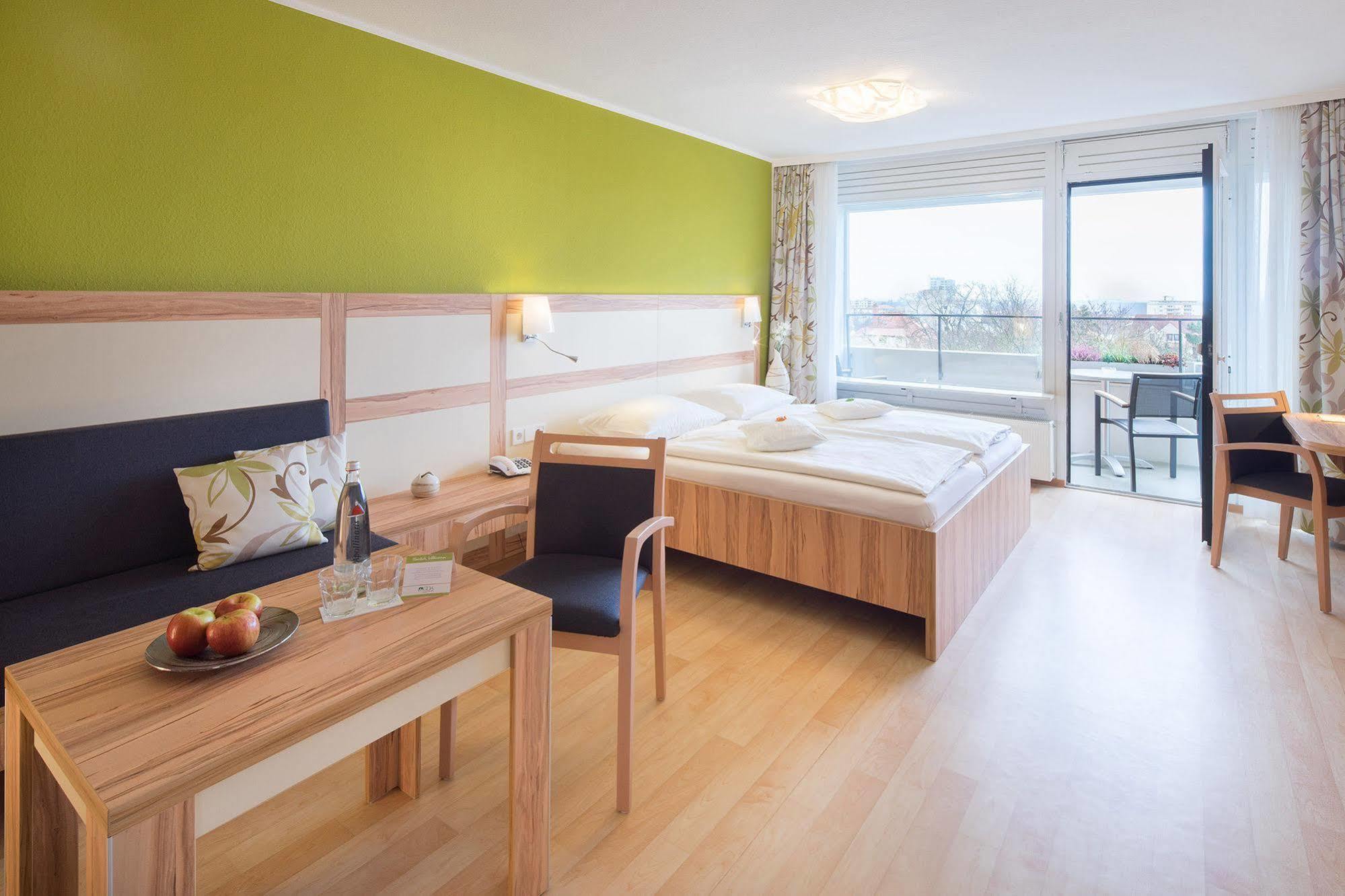 Gda Hotel Neustadt an der Weinstraße 外观 照片