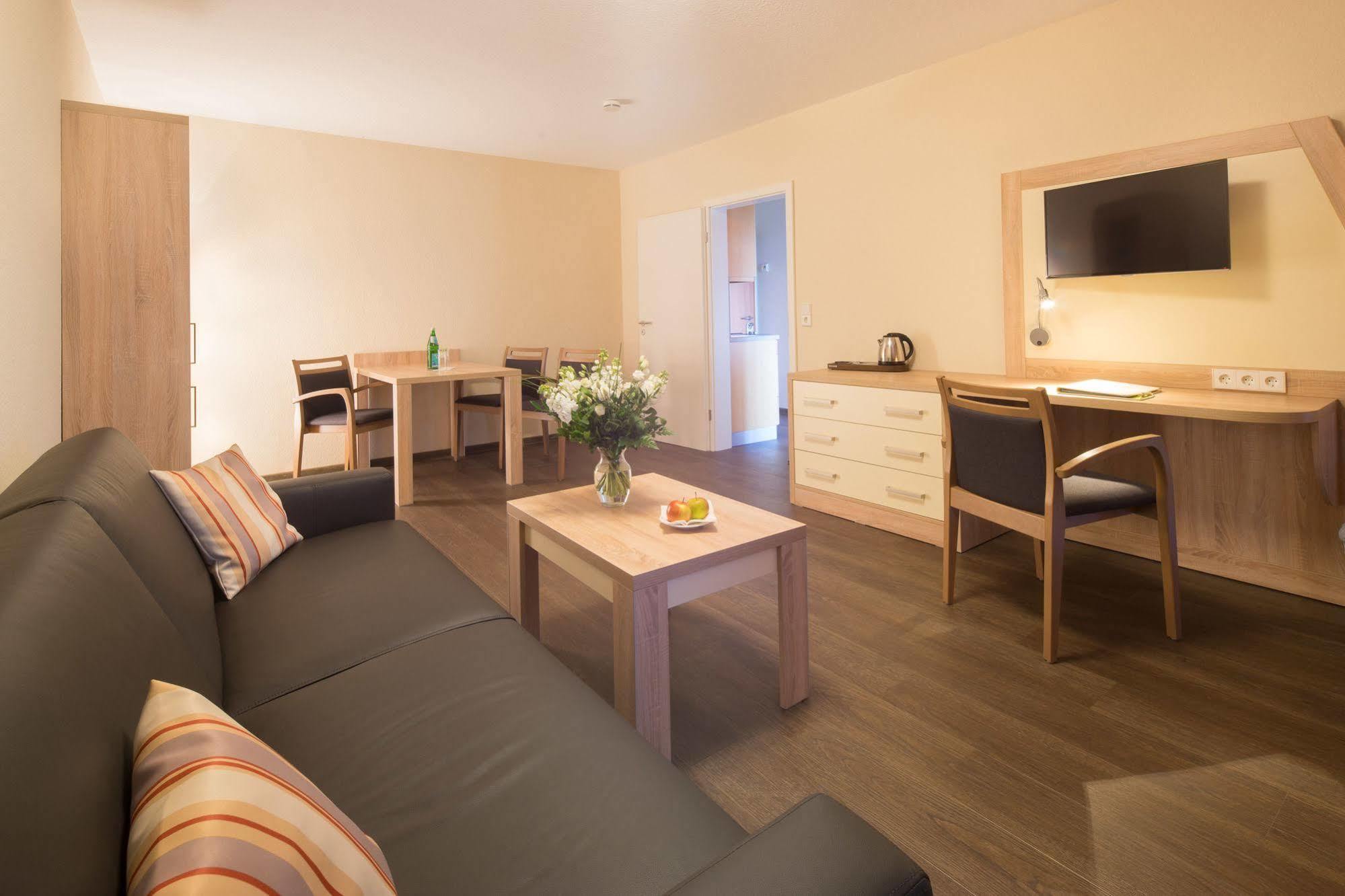 Gda Hotel Neustadt an der Weinstraße 外观 照片